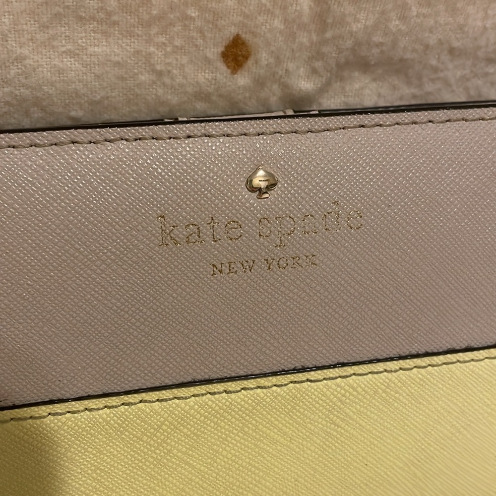 Kate Spade Wallet - Picture 4 of 4